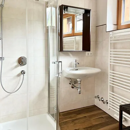 Traumhafte Mit Grosser Terrasse דירה גרוסארל